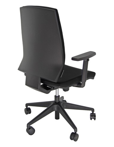Silla Larissa